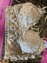 Load image into Gallery viewer, Bralette
