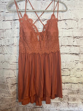 Load image into Gallery viewer, LACE CAMI
