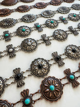Load image into Gallery viewer, Western Concho Link Chain Belt
